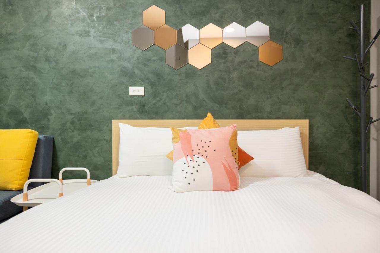 Апартаменты Sleepier Multi-Minsu Тайнань Экстерьер фото